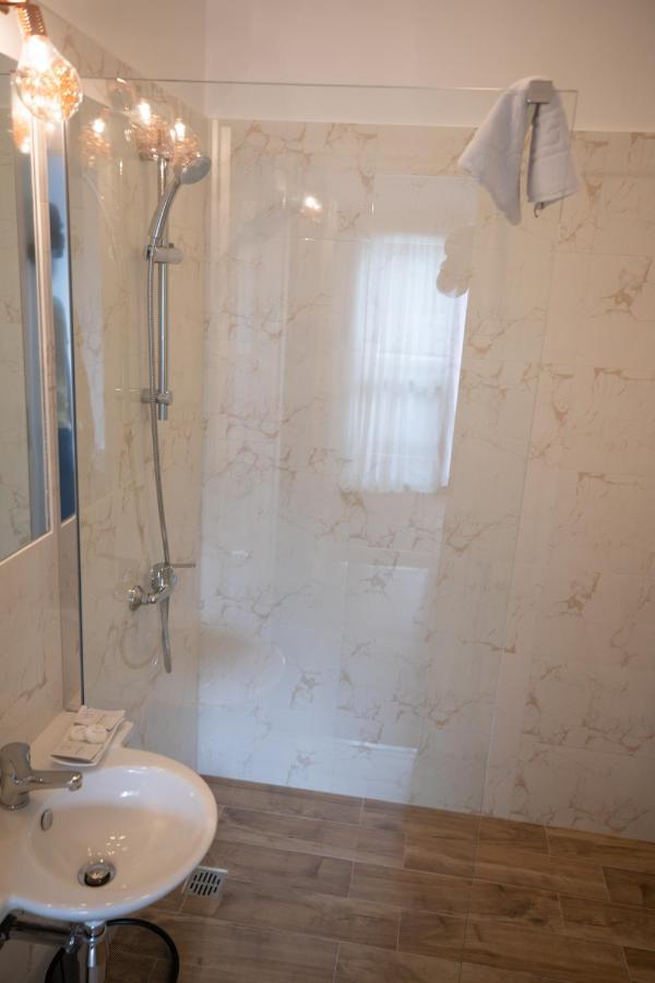 בוקרשט Urban 7 Residence מראה חיצוני תמונה