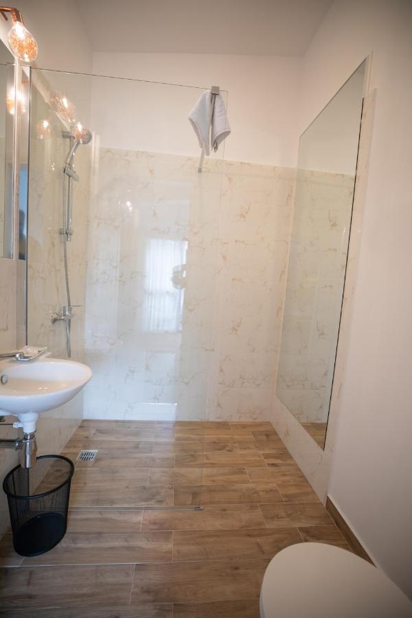 בוקרשט Urban 7 Residence מראה חיצוני תמונה